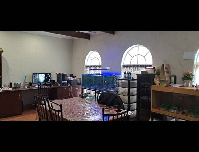 5 BEDROOM HOUSE FOR SALE IN BRACKENHURST